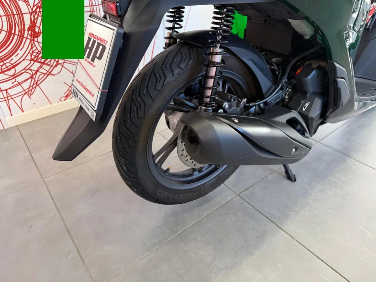 Honda SH 125i Vetro (2024 - 25) (11)
