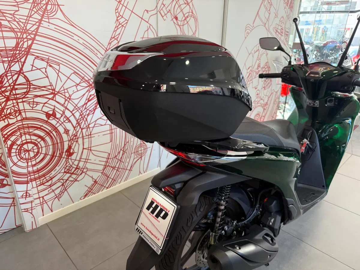 Honda SH 125i Vetro (2024 - 25) (12)