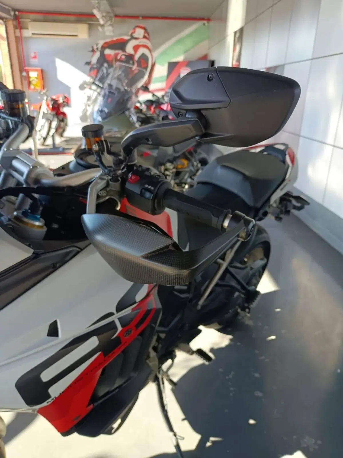 Ducati Multistrada V4 RS (2024 - 25) (6)