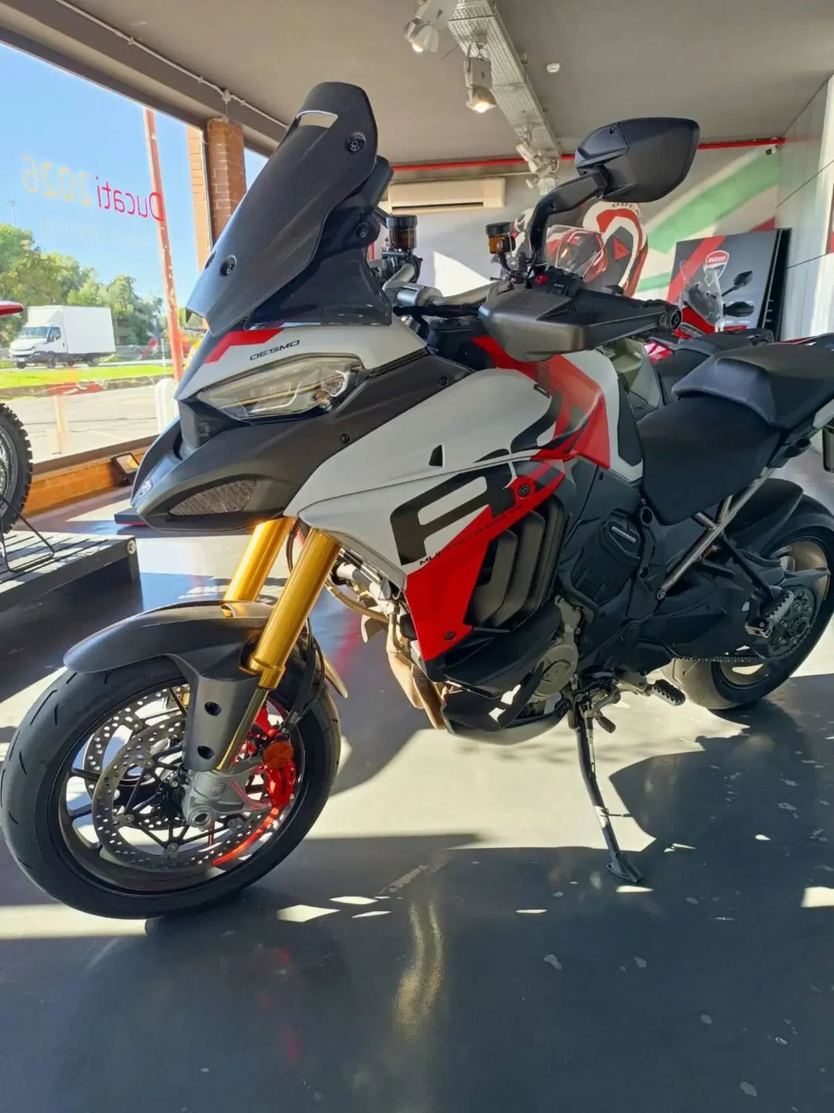 Ducati Multistrada V4 RS (2024 - 25) (8)