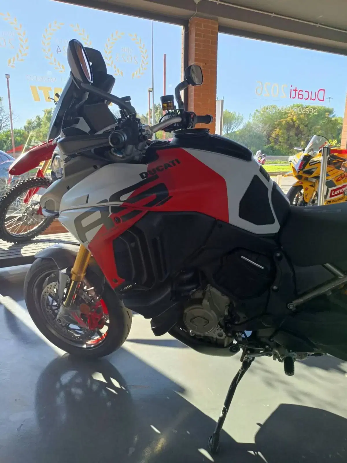 Ducati Multistrada V4 RS (2024 - 25) (10)