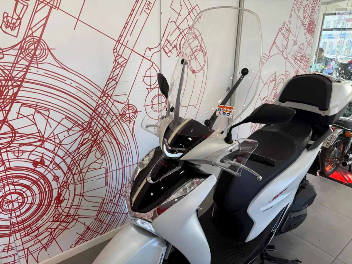 Honda SH 150i (2020 - 23) (13)
