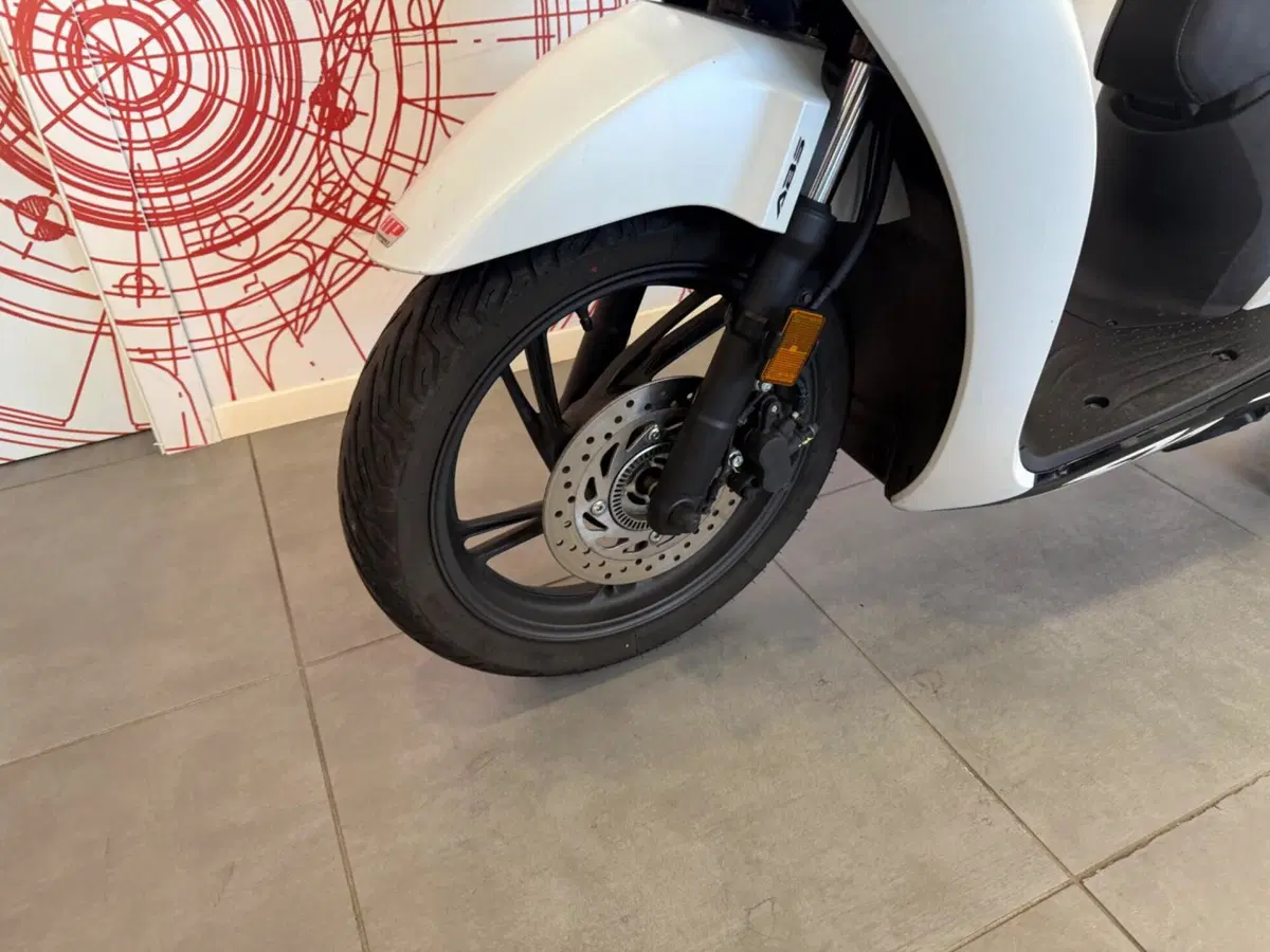 Honda SH 150i (2020 - 23) (12)