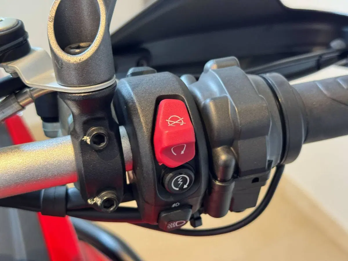 Ducati Multistrada V2 S (2025 - 26) (7)