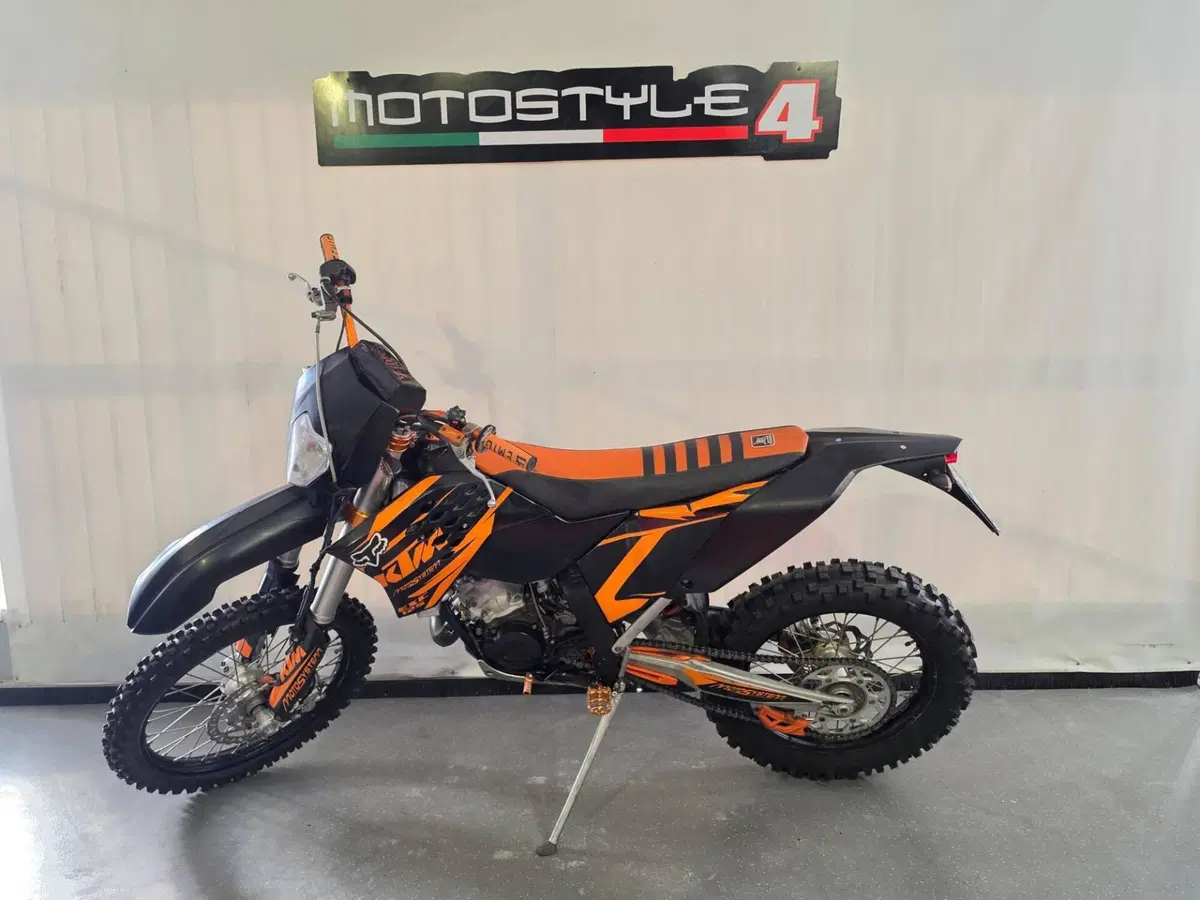 KTM 125 EXC (2009) (2)