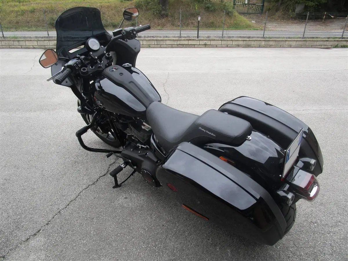 Harley-Davidson Low Rider ST (2025 - 26) (4)