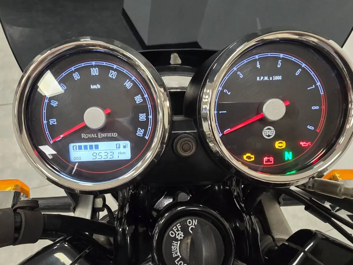 Royal Enfield Continental GT 650 (2021 - 26) (5)