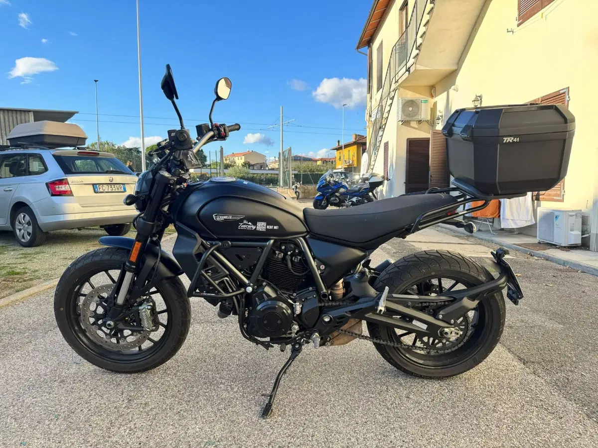 Ducati Scrambler 800 Icon Dark (2025 - 26) (3)