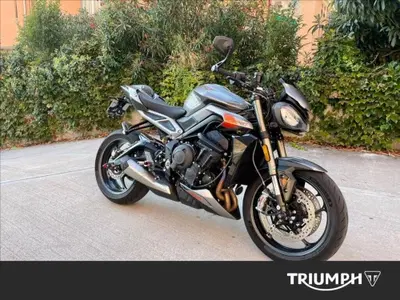 Triumph Street Triple 765 RS (2023 - 26) usata