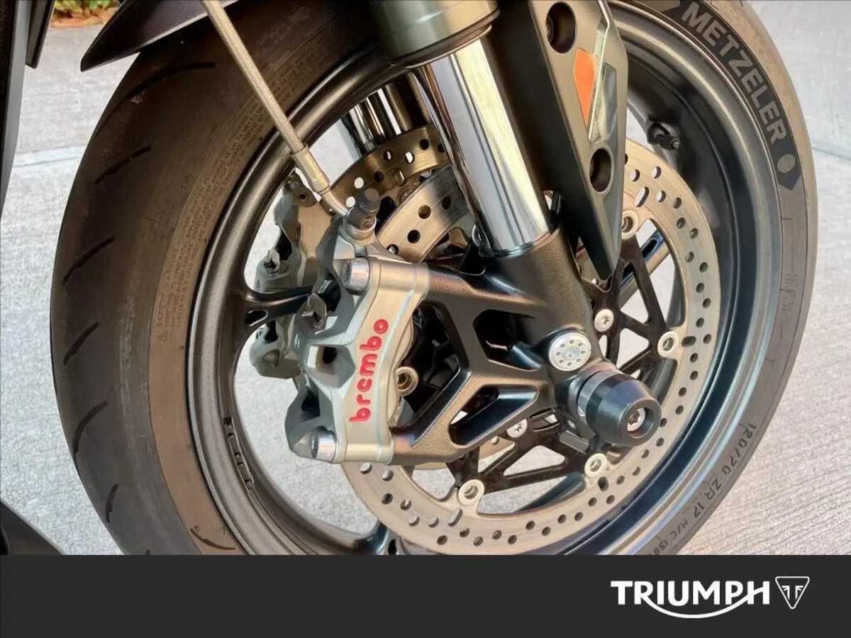 Triumph Street Triple 765 RS (2023 - 26) (9)