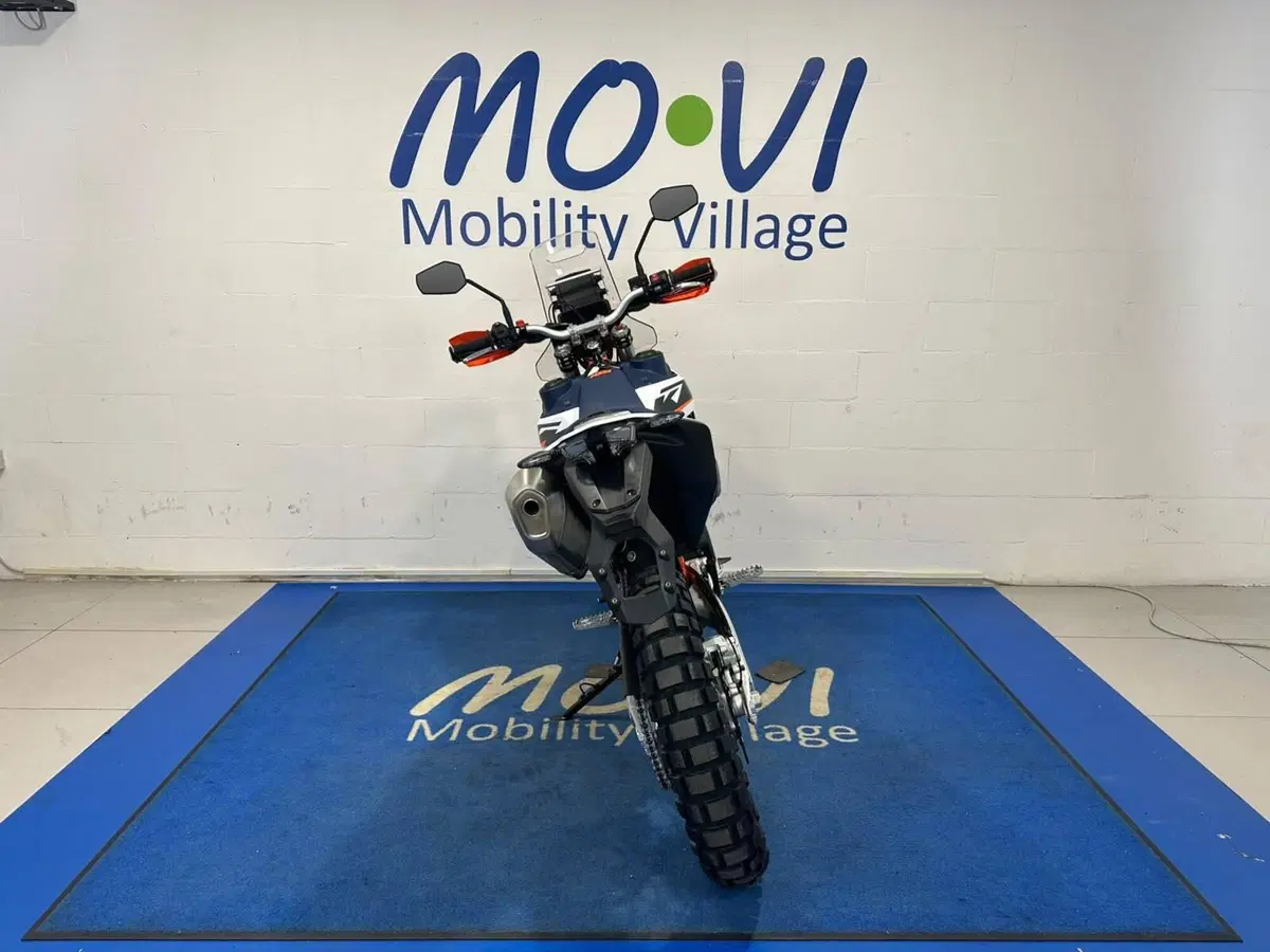 KTM 690 Rally (2027) (3)