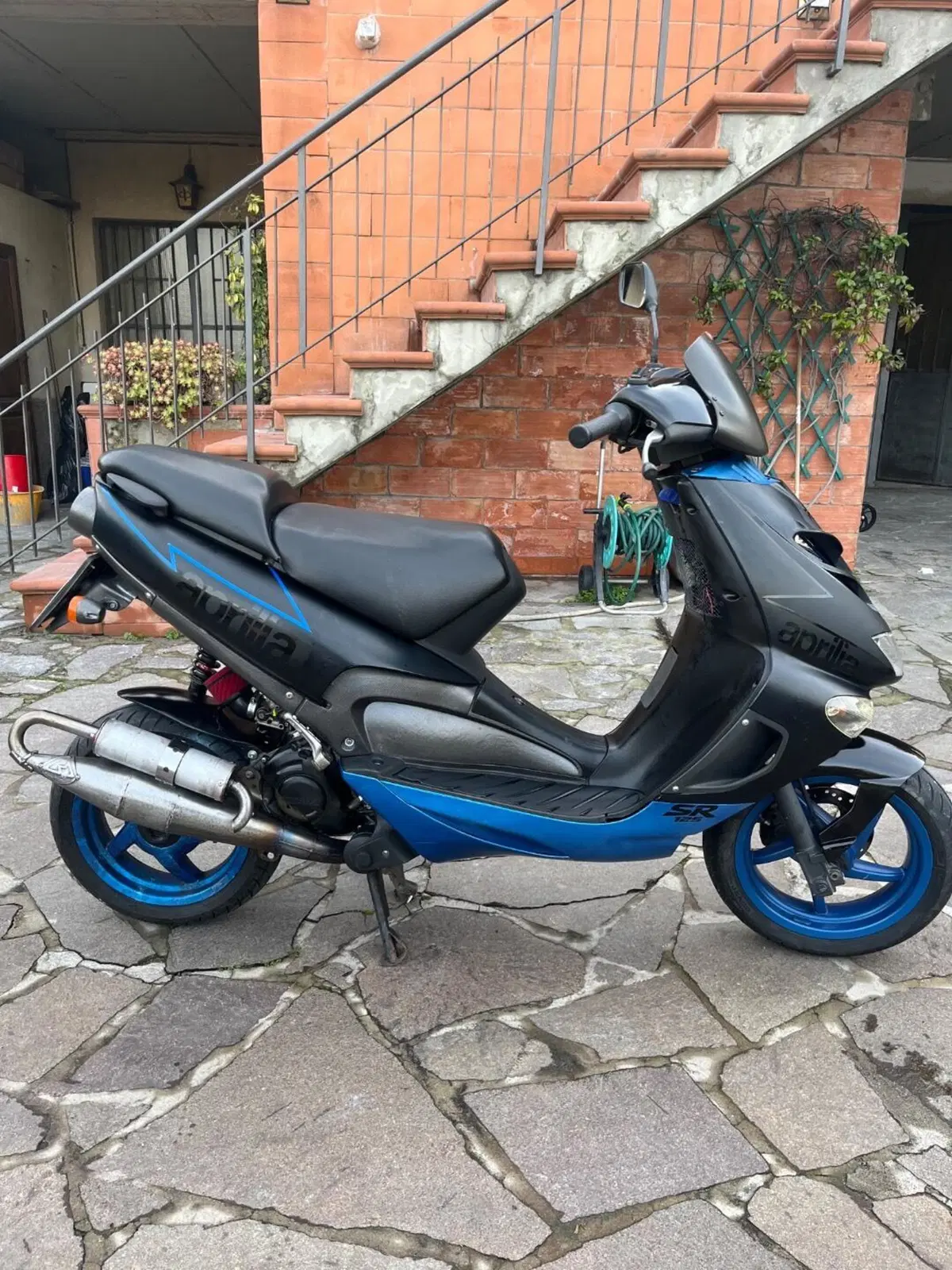 Aprilia SR 125 (1999 - 01) (4)