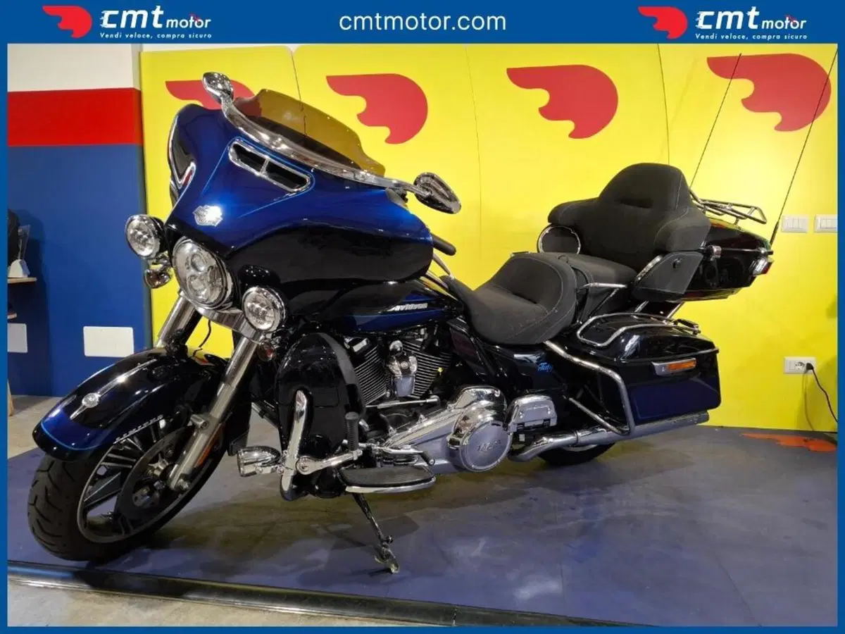 Harley-Davidson 114 Electra Glide Ultra Limited (2020) - FLHTK (8)