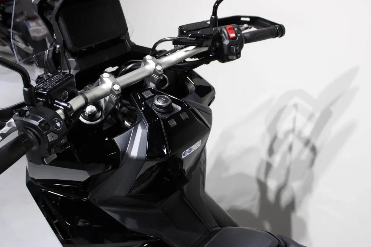 Honda X-ADV 750 (2025 - 27) (5)