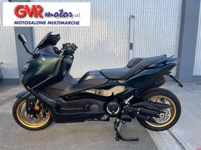 Yamaha T-Max 560 Tech Max (2022 - 24) usata