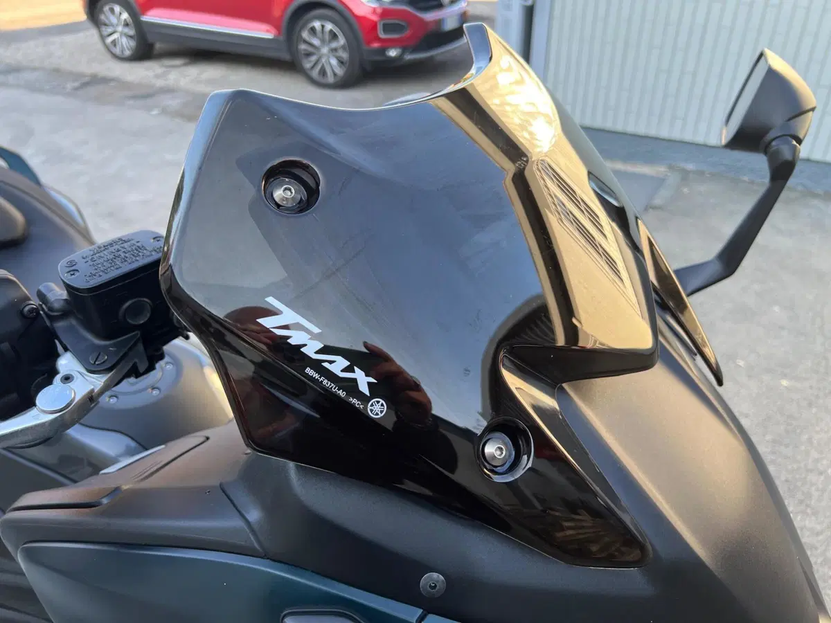 Yamaha T-Max 560 Tech Max (2022 - 24) (15)