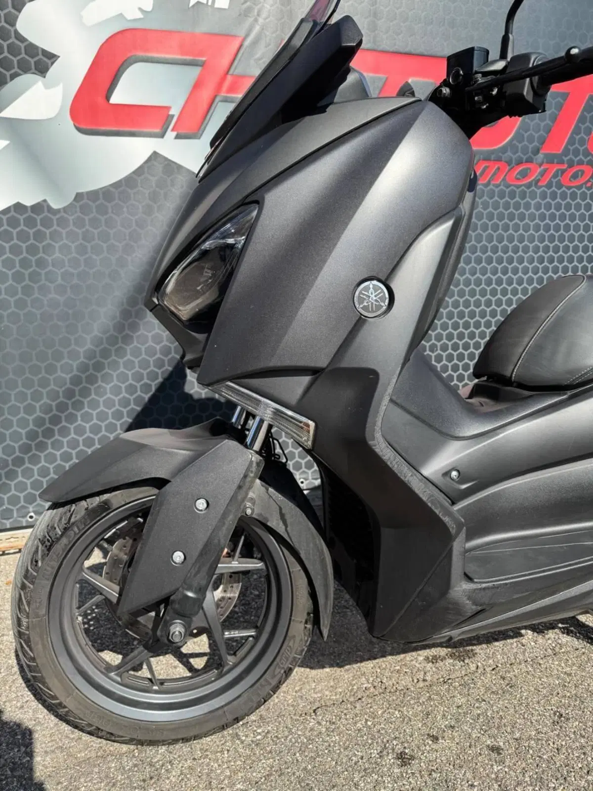 Yamaha X-Max 300 ABS (2017 - 20) (12)