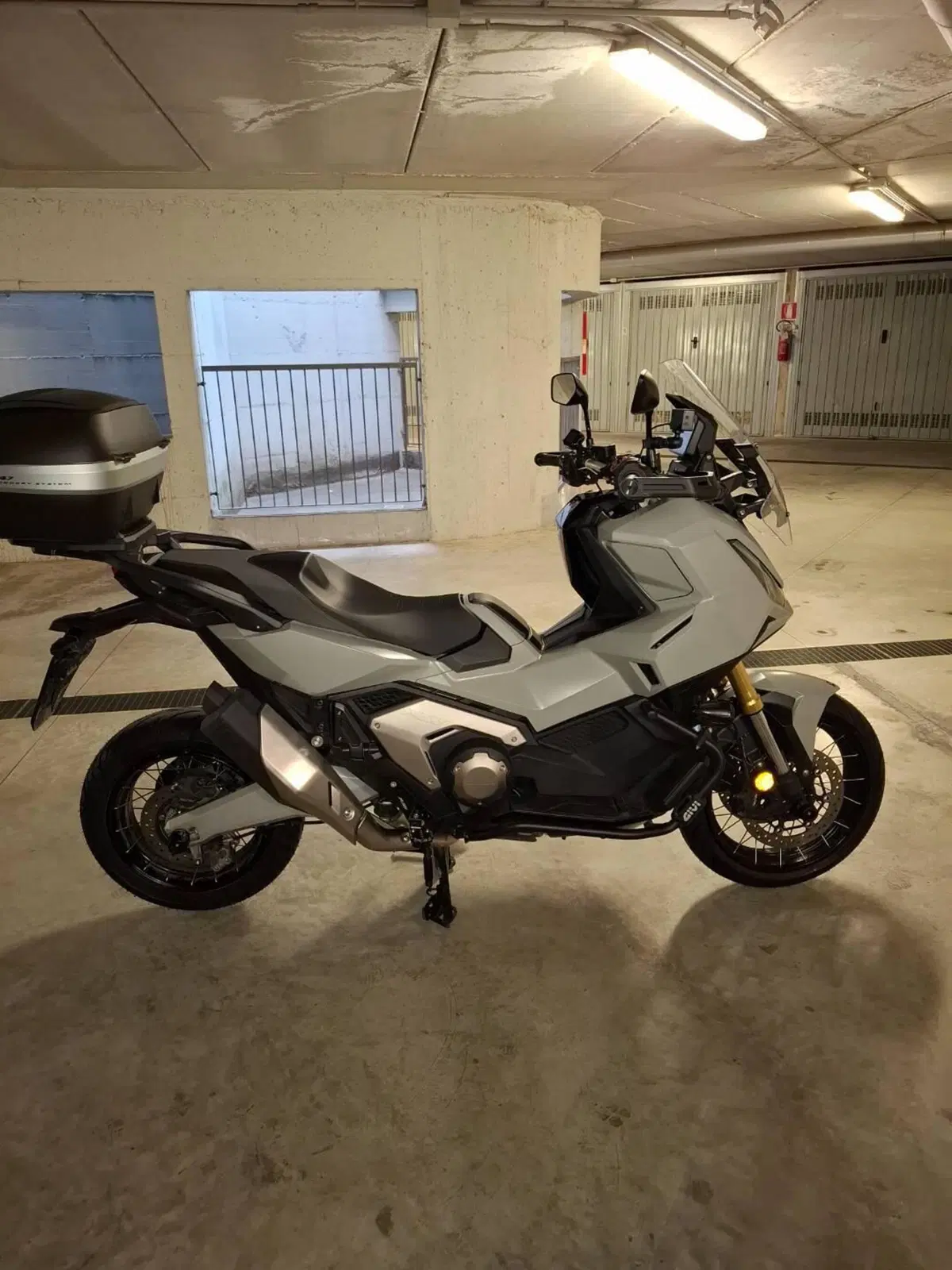 Honda X-ADV 750 (2025 - 27) (2)