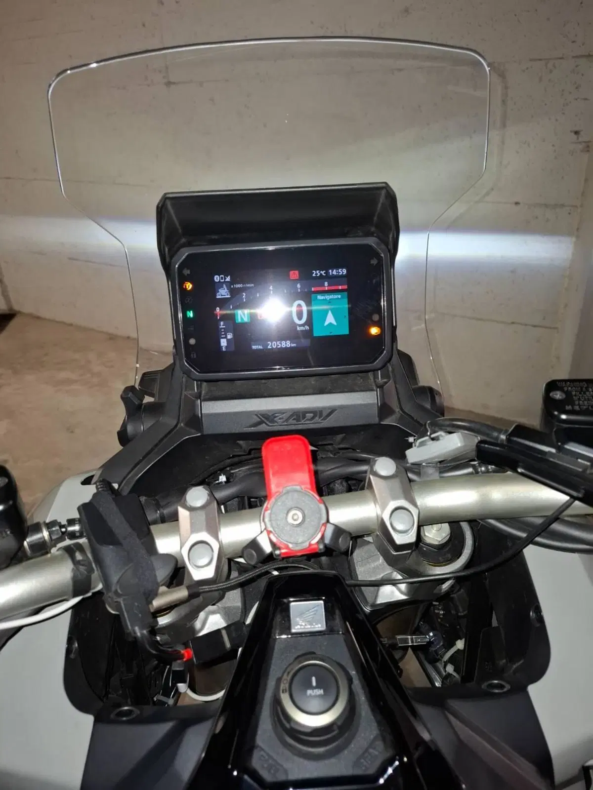 Honda X-ADV 750 (2025 - 27) (4)