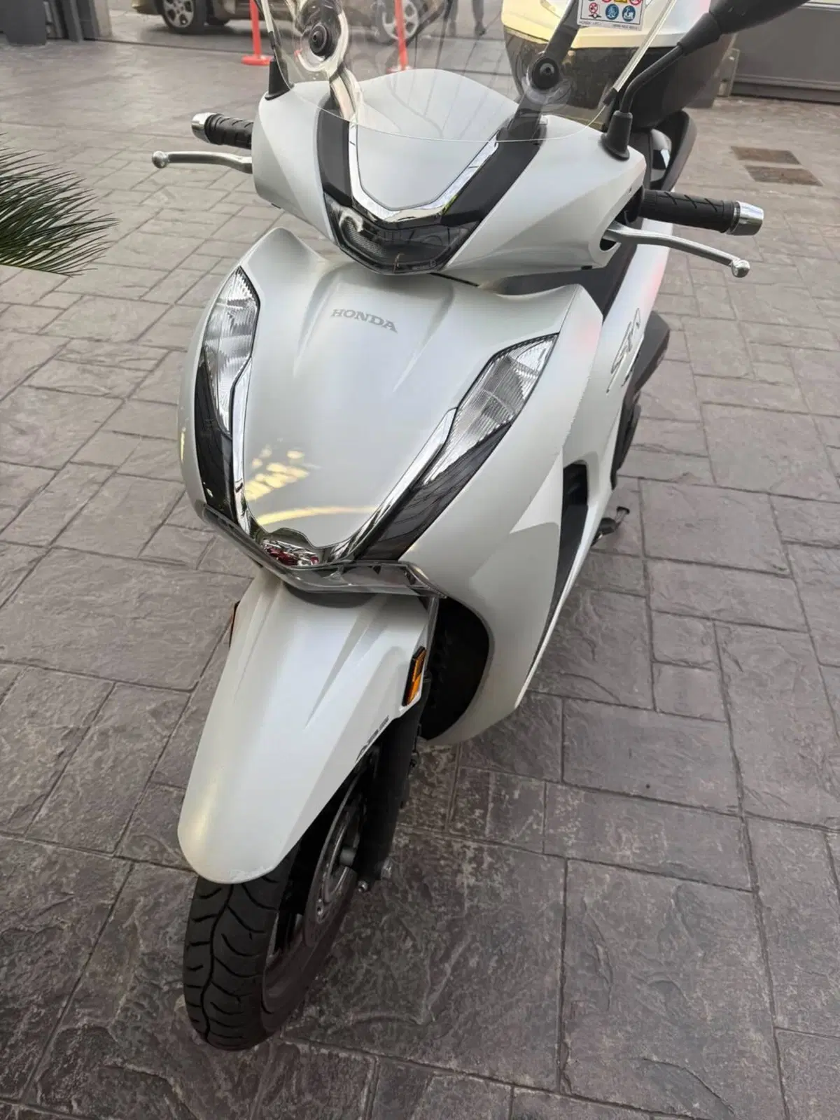 Honda SH 350 (2021 - 24) (6)