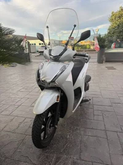 Honda SH 350 (2021 - 24) usata