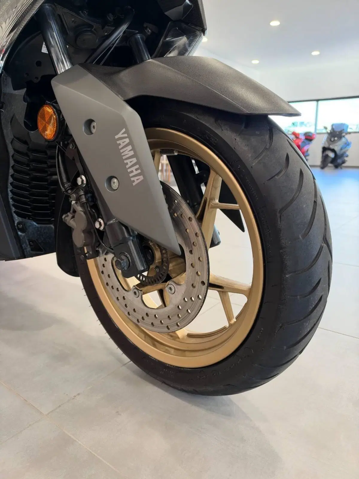 Yamaha X-Max 125 Tech Max (2021 - 24) (14)