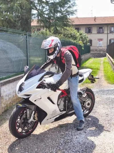 MV Agusta F3 675 (2011 - 15) usata