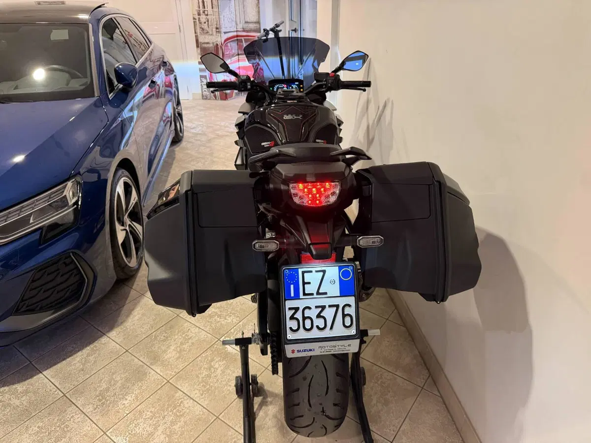 Suzuki GSX-S1000GT (2022 - 24) (3)