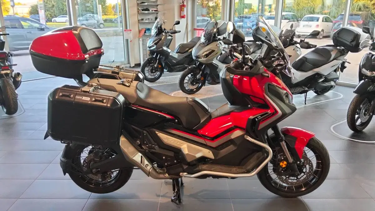 Honda X-ADV 750 (2018 - 20) (2)