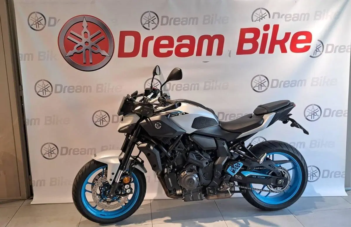 Yamaha MT-07 Y-AMT (2025 - 26)