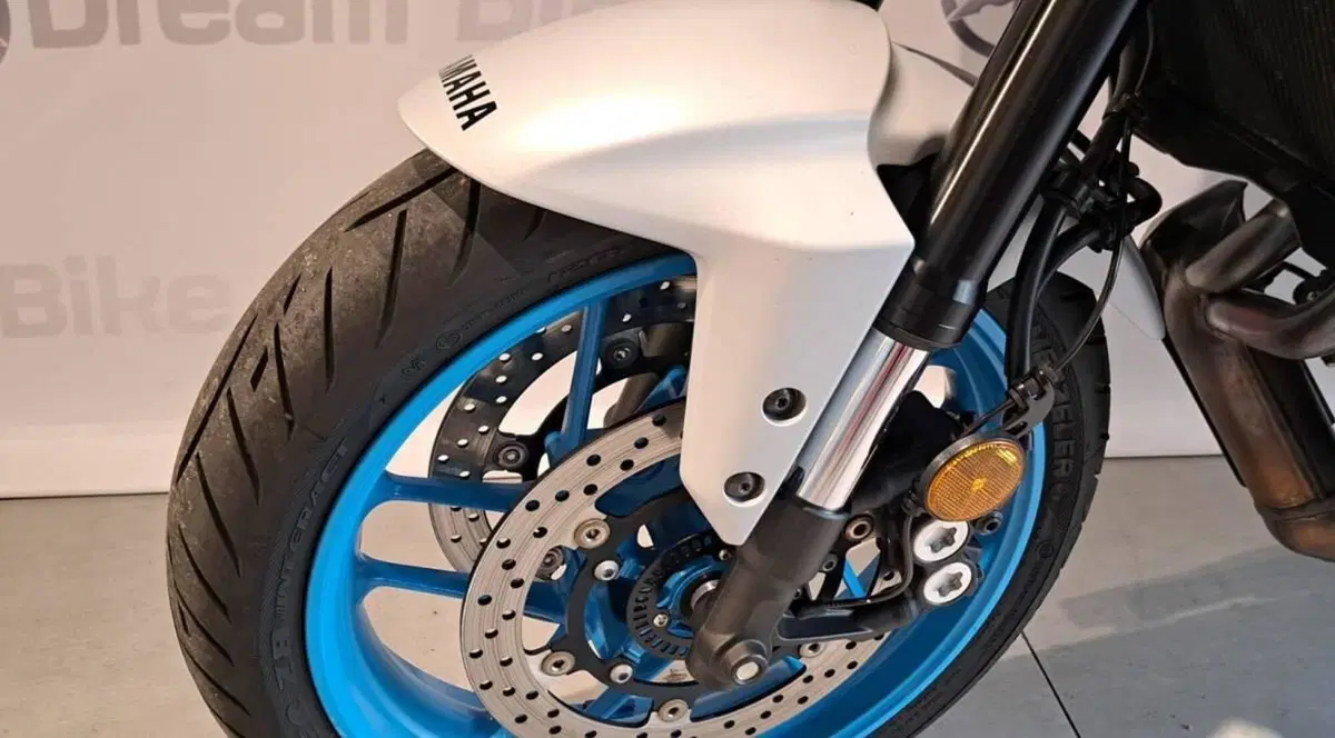 Yamaha MT-07 Y-AMT (2025 - 26) (2)
