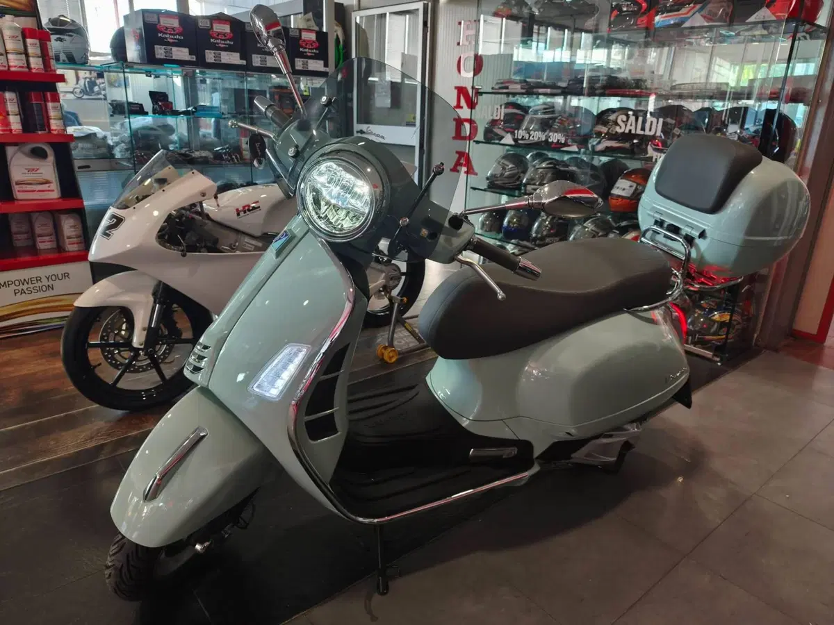 Vespa GTS 310 (2025 - 26)