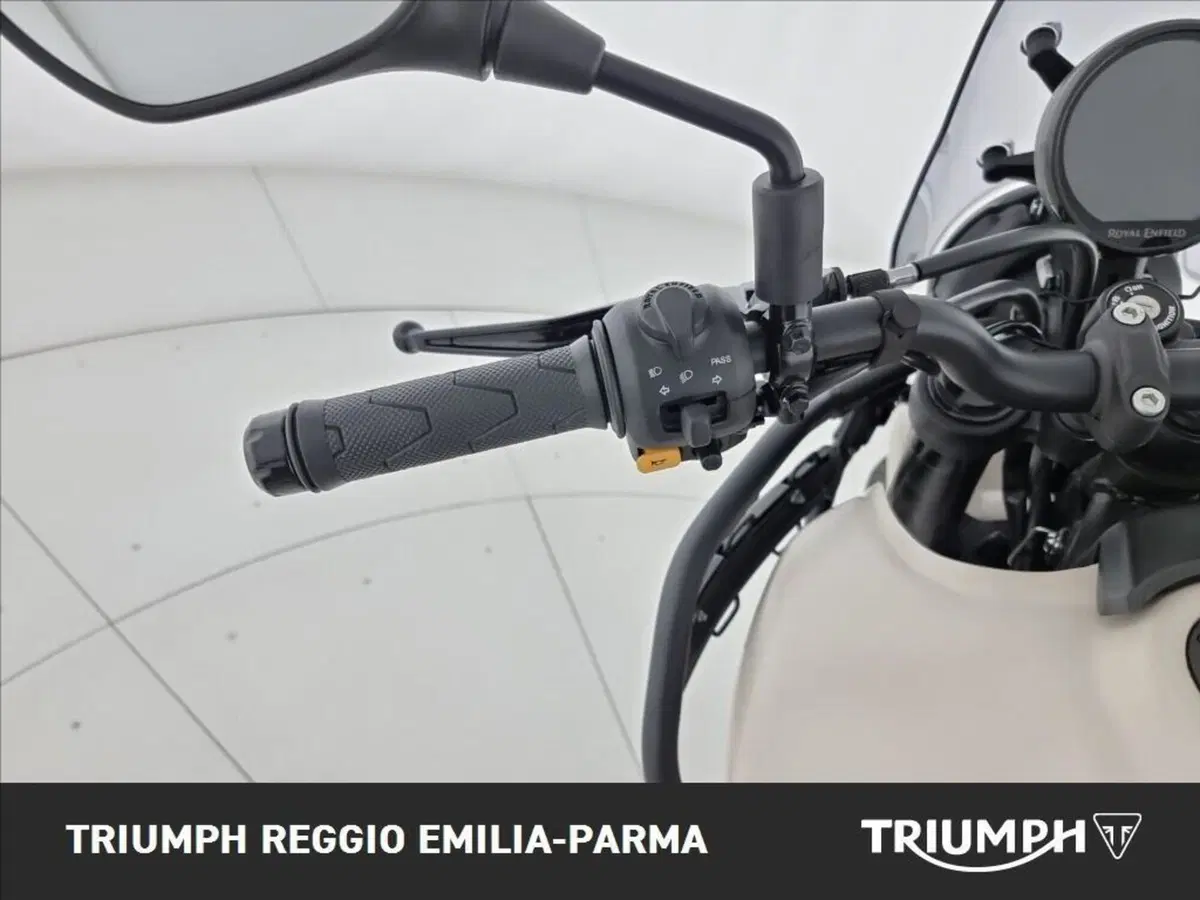 Royal Enfield Himalayan 450 (2024 - 26) (11)
