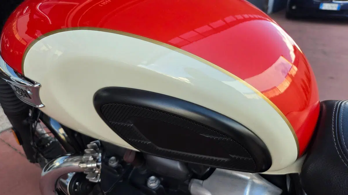 Triumph Bonneville T100 (2017 - 20) (10)