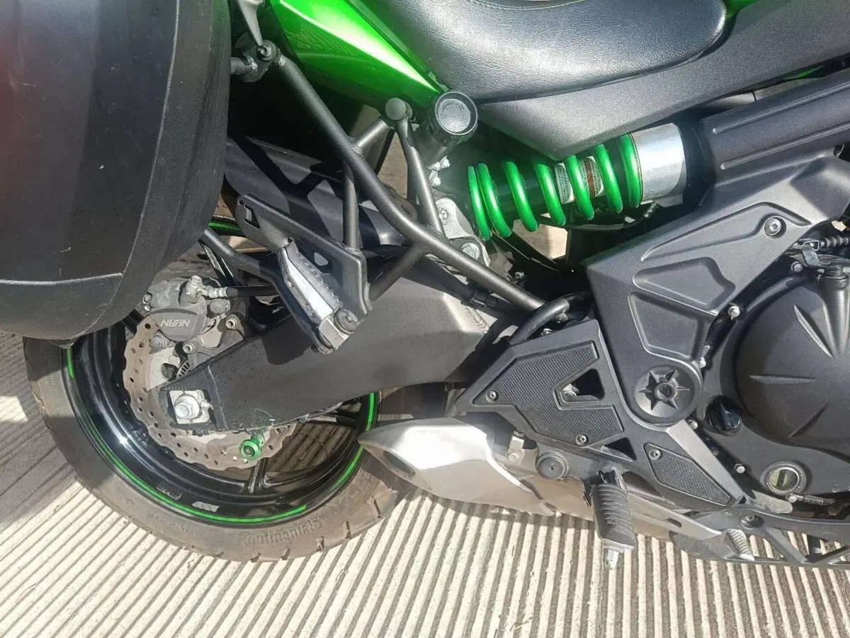 Kawasaki Versys 650 (2017 - 20) (7)
