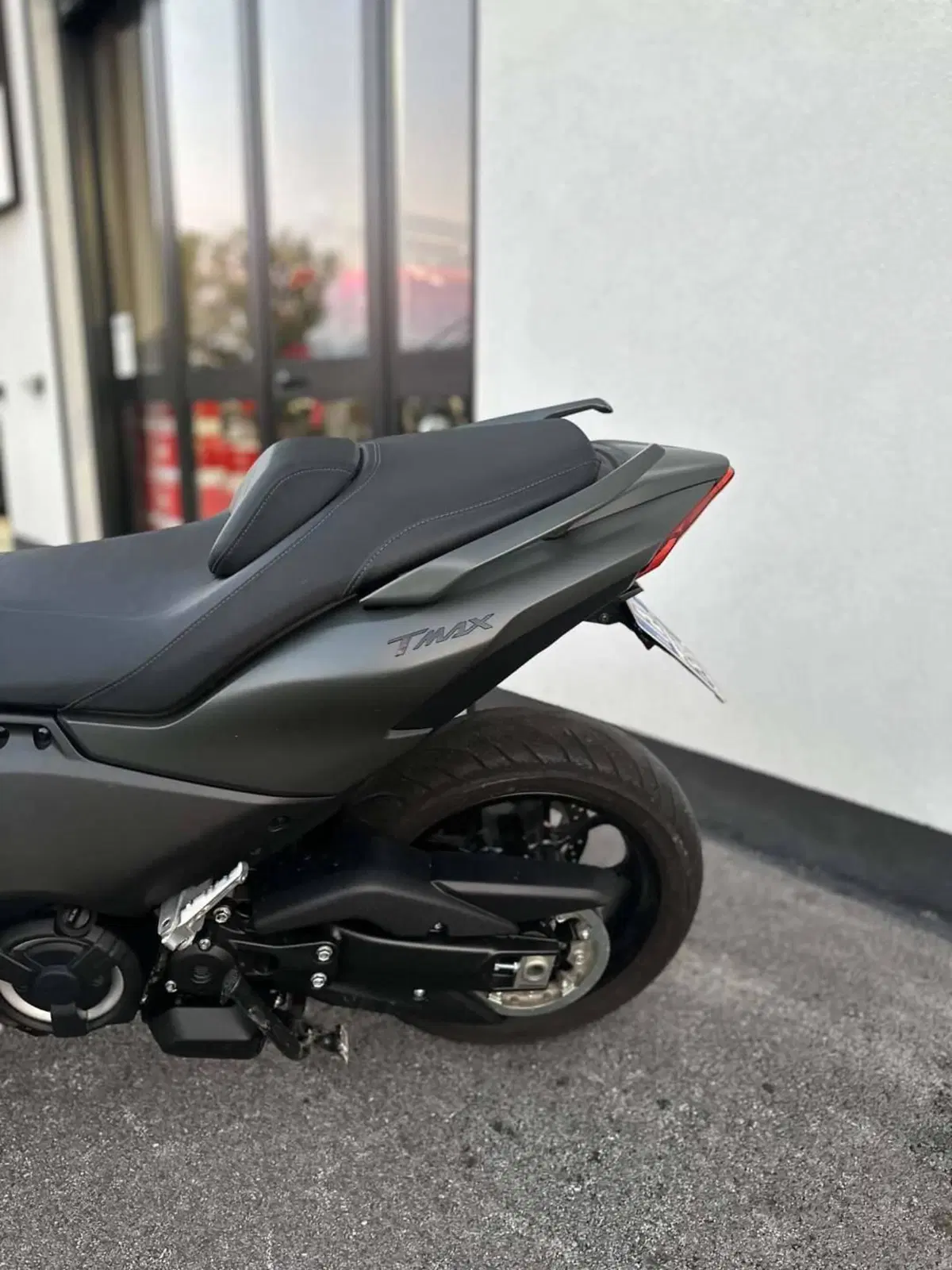 Yamaha T-Max 560 (2025 - 26) (2)