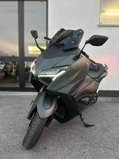 Yamaha T-Max 560 (2025 - 26) usata