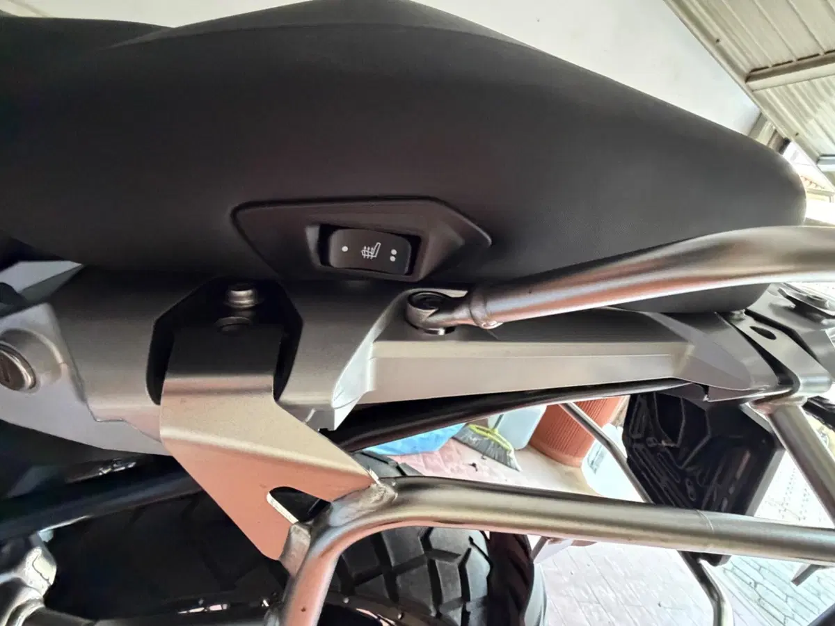 Bmw R 1250 GS Adventure - Edition 40 Years GS (2020 - 21) (3)