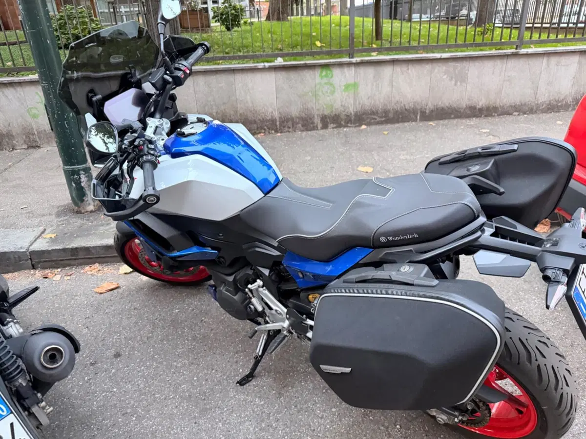 Bmw F 900 XR (2025 - 27) (6)
