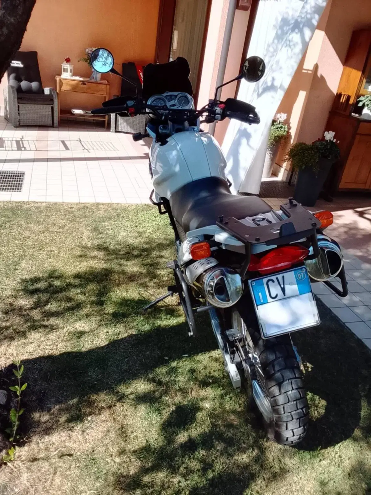 Bmw F 650 GS DAKAR (2)