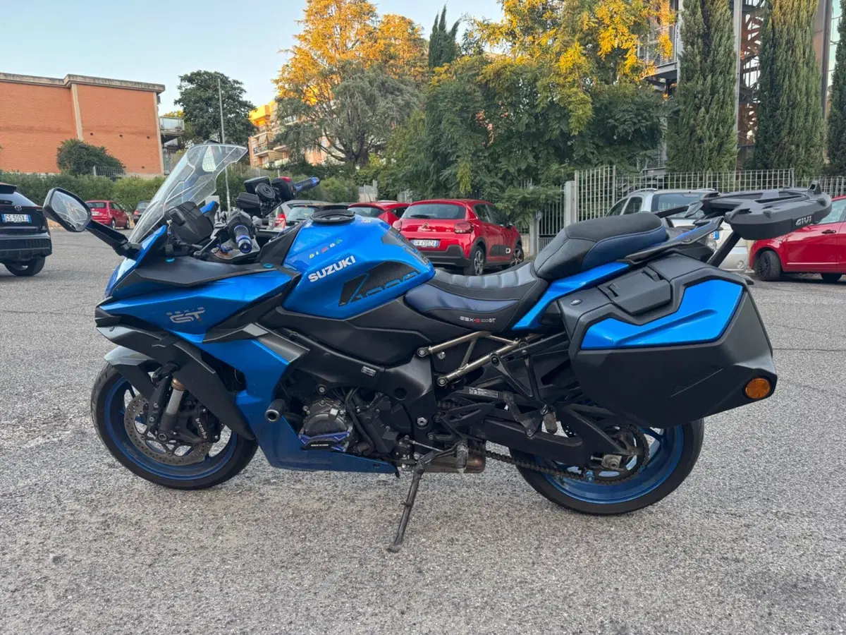 Suzuki GSX-S1000GT (2022 - 24) (2)