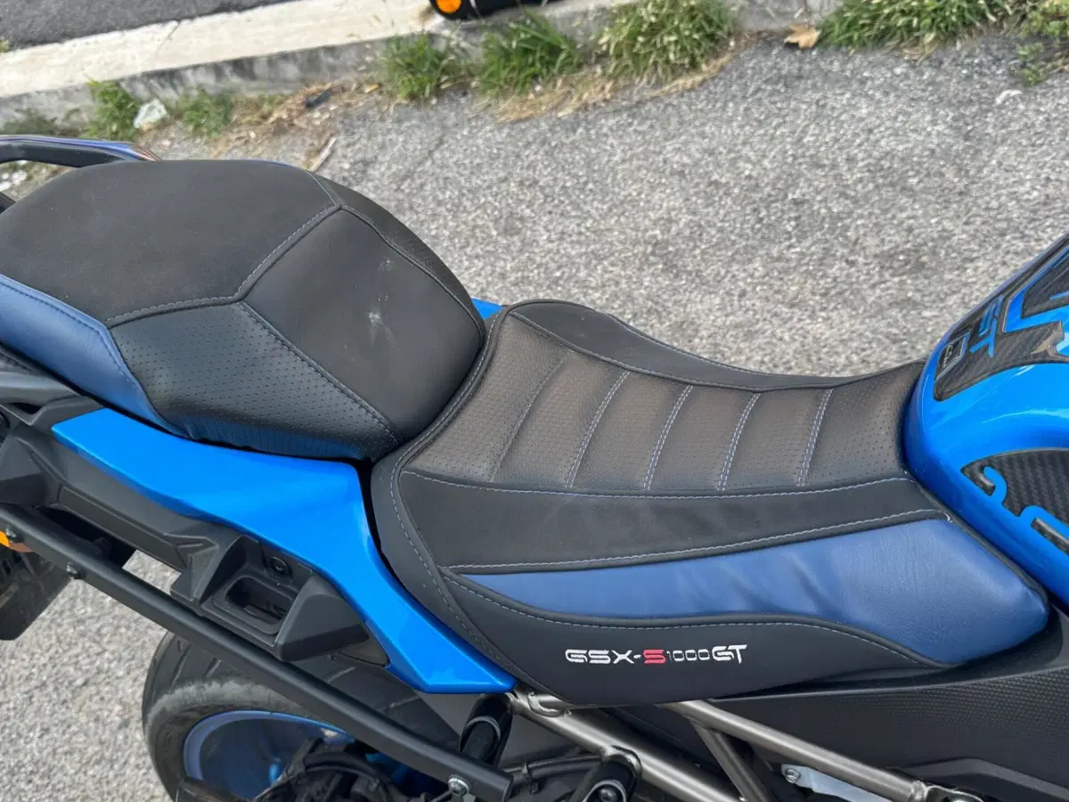 Suzuki GSX-S1000GT (2022 - 24) (3)
