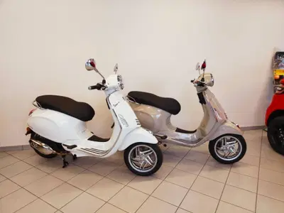 Vespa Primavera 150 (2026) nuova