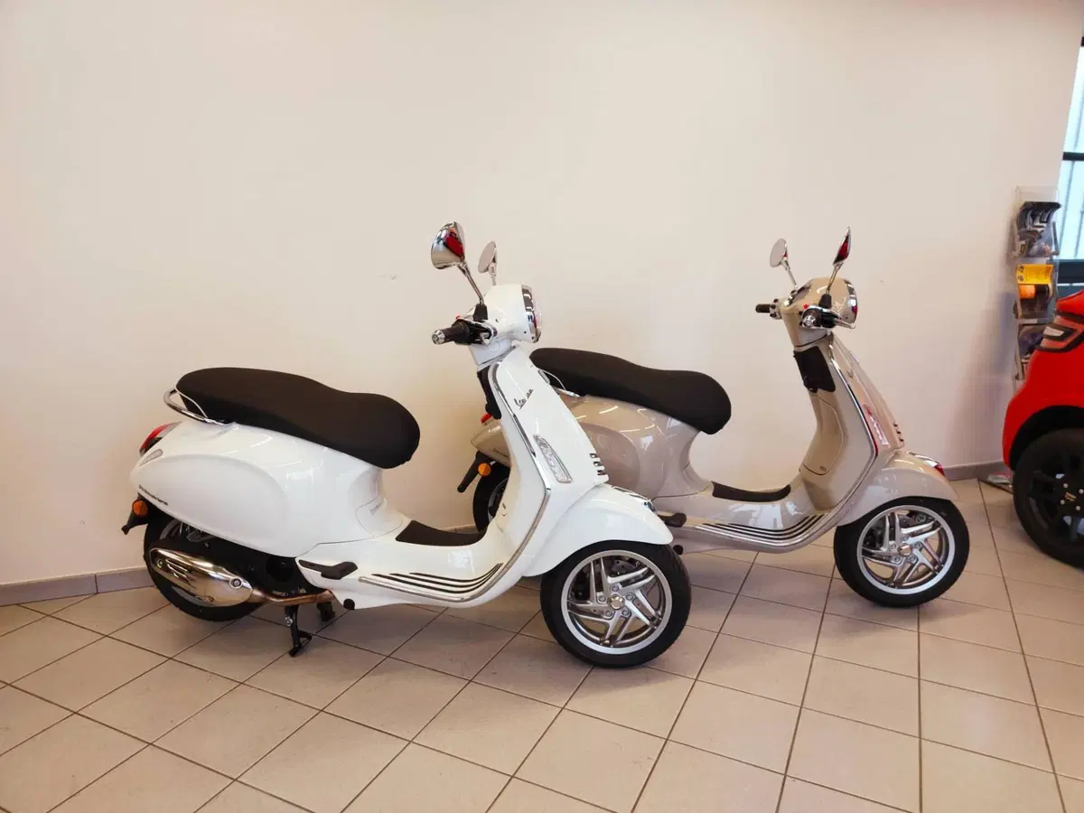 Vespa Primavera 150 (2026) (2)