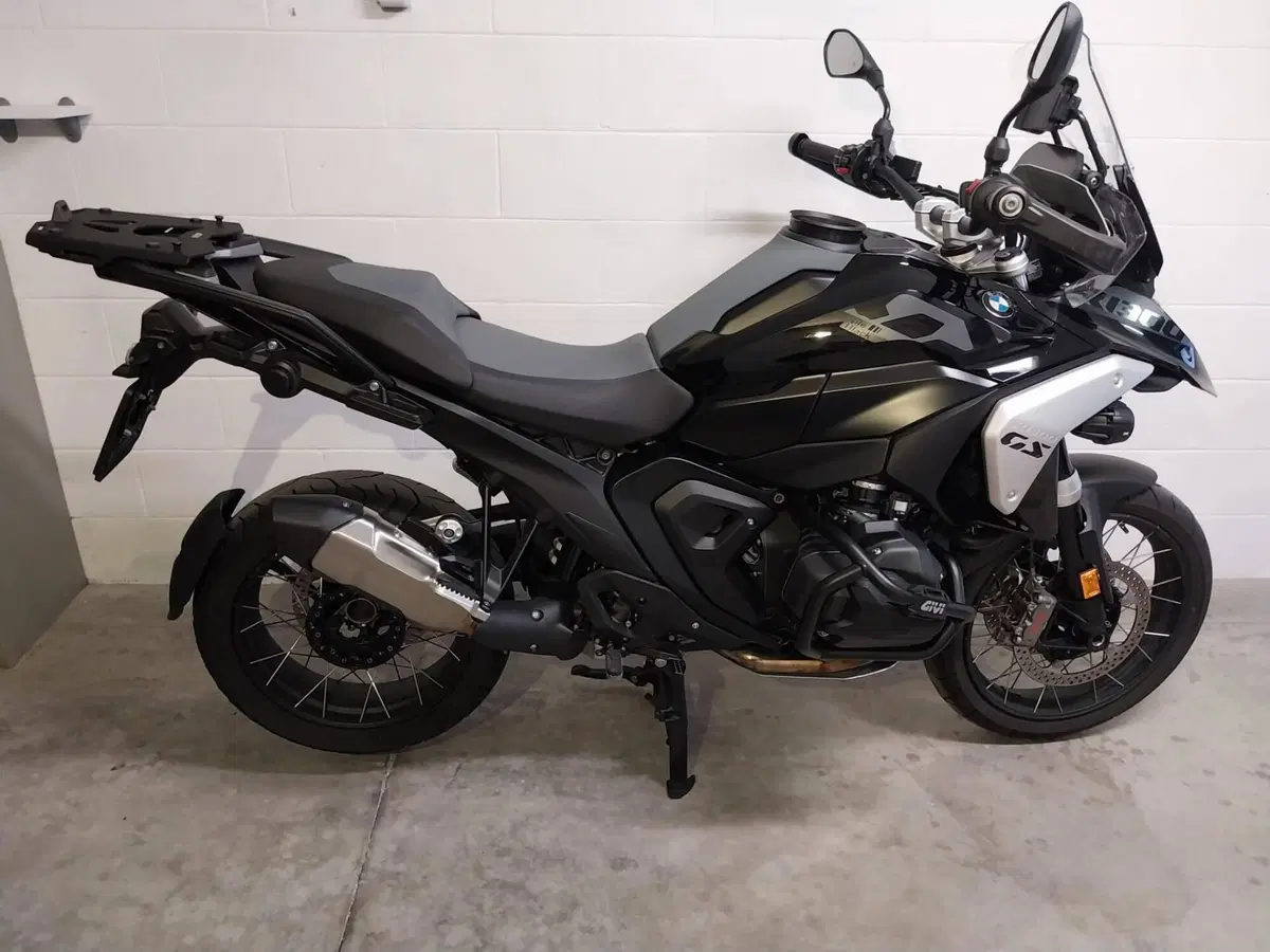 Bmw R 1300 GS Triple Black (2023 - 26) (3)