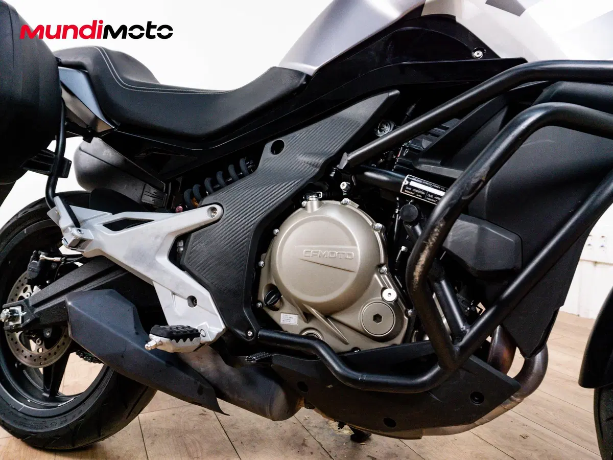 CFMOTO 650MT (2019 - 20) (5)