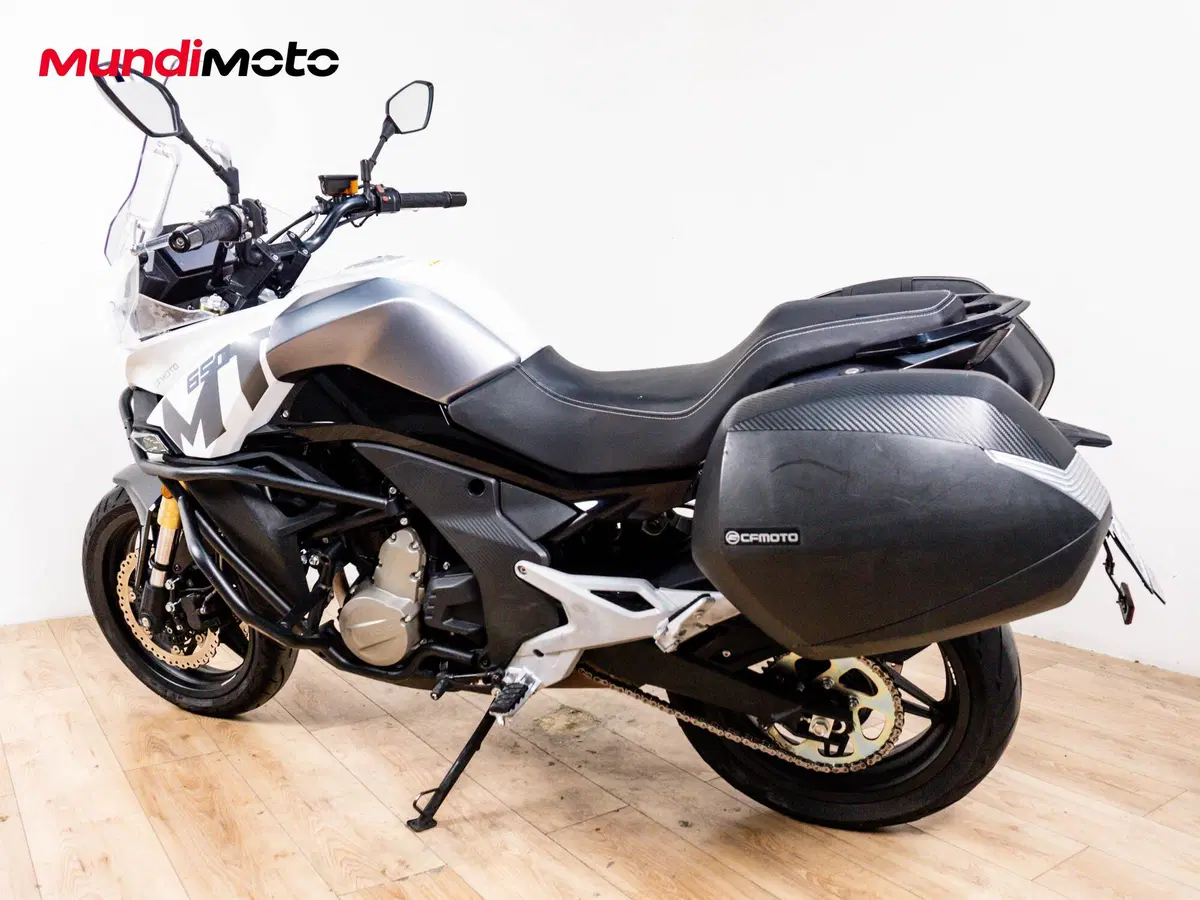 CFMOTO 650MT (2019 - 20) (7)