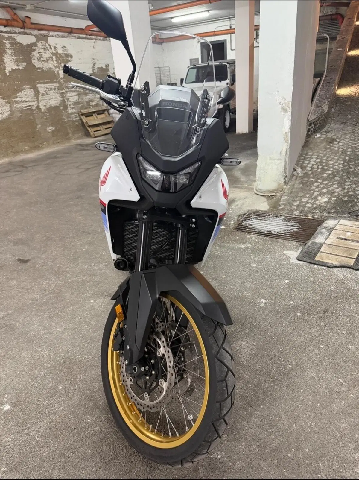 Honda Transalp XL750 (2025) (2)