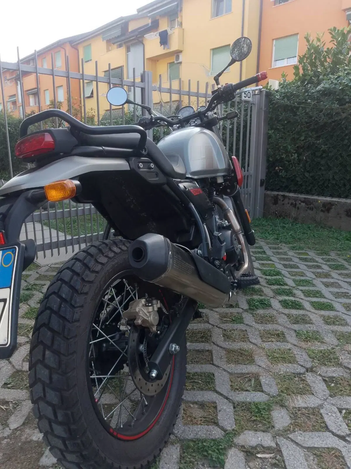 Royal Enfield Scram 411 (2022 - 24) (7)