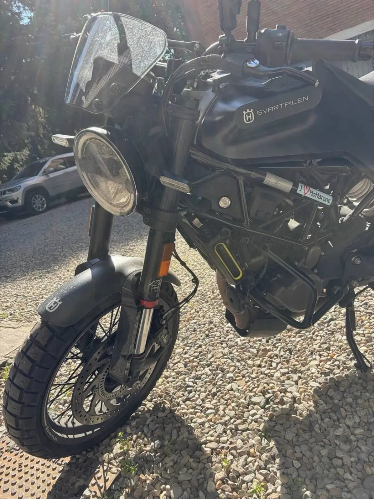 Husqvarna Svartpilen 125 (2021 - 23) (7)